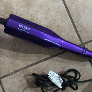 Bed head hair waver